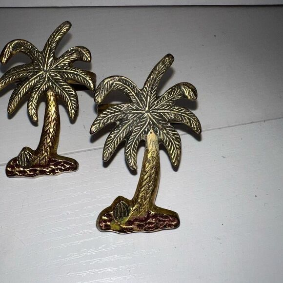 Brass Palm Tree Napkin Ring Set of 4 Napkin Holders Tropical Palm Trees Beach - Picture 4 of 8